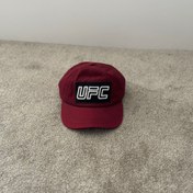 تصویر کلاه بیسبالی پشت سگکی 