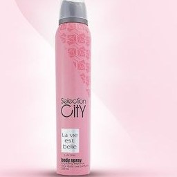 تصویر اسپری خوشبو کننده بدن زنانه مدل La Vie Est Belle حجم 200میل سلکشن سیتی Selection City Body Spray La Vie Est Belle For Women 200ml