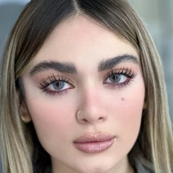 تصویر لنز طبی رنگی سالانه آیس کالر - شاینی گری 