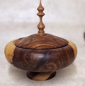 تصویر آجیل خوری دردار و پایه کوتاه چوبی 