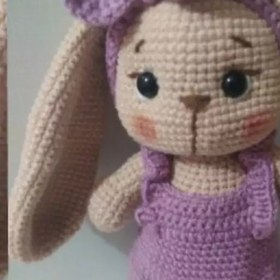 تصویر عروسک بافتنی خرگوش ۲۰ سانتی 