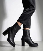 تصویر نیم بوت چرم زنانه Ws۴۰۰۶ 