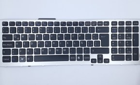 تصویر کیبورد لپ تاپ سونی VAIO VPC-F1 نقره ای (زدگی فریم) 