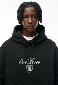 تصویر سویشرت هودی با طرح وان پیس برند PullAndBear One Piece baskılı kapüşonlu sweatshirt