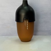 تصویر شیشه شیر هی اور شی بزرگ He or she