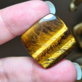 تصویر نگین سنگ چشم ببر معدنی کد k114 