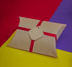 تصویر تگ هدیه 