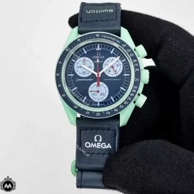 تصویر ساعت مچی عقربه ای امگا مدل Mission on Earth SO33G100 OMEGA X SWATCH