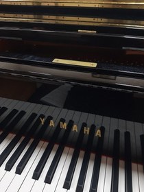 تصویر پیانو آکوستیک Yamaha مدل YUS 