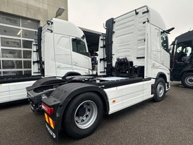 تصویر ولوو fh500 آیرو صفر 