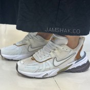 تصویر کتانی زنانه نایکی مدل V2K سایز ۳۹ با جنس چرم مصنوعی 