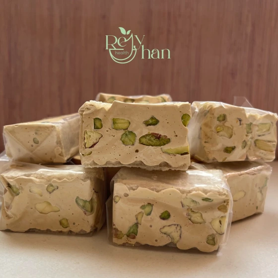 خرید و قیمت نوقا شیره انگور با مغز پسته | ترب