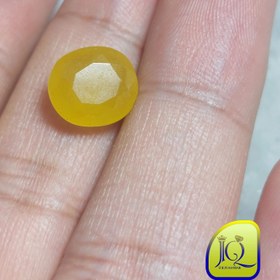 تصویر نگین یاقوت زرد 