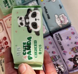 تصویر دستمال مرطوب - طرح پاندا 