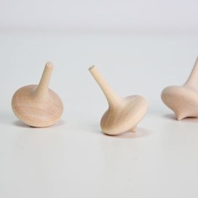 تصویر فرفره چوبی دست ساز 