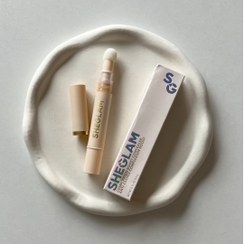 تصویر کانسیلر پددار مدل Complexion Boost 