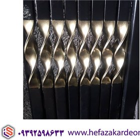 تصویر حفاظ آکاردئونی ۲گل پیچ شکلاتی 