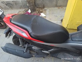 تصویر روکش زین طرح ایروکس - قرمز / توسی / مشکی aerox seat cover