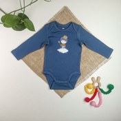 تصویر بادی نوزادی پسرانه آستین بلند برند h and m طرح پسر آبی رنگ 