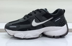 تصویر کتونی نایک پختی زنانه Nike