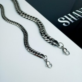 تصویر دستبند کارتیر سیاه قلم 