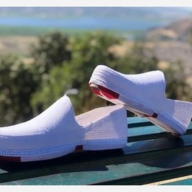 تصویر گیوه سایز 46 زیره آبی و قرمز 