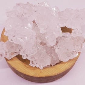 تصویر نبات شاخه‌ای سفید 