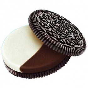 تصویر بیسکوییت اورئو کرم دار 133 گرم OREO-شکلات سفید و قهوه ای 