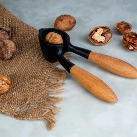 تصویر گردو شکن دسته چوبی وینتج برند بلس 