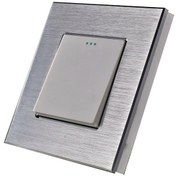 تصویر کلید تک پل با قابلیت تبدیل آلومینیومی نقره ای Livolo کلید تک پل با قابلیت تبدیل آلومینیومی نقره ای Livolo