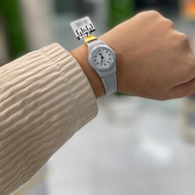 تصویر ساعت مچی - طوسی 