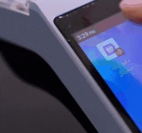 تصویر کیوسک لمسی اندرویدی 14 اینچ 