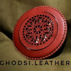 تصویر آینه چرمی گرد ارسال رایگان 