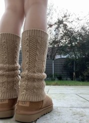 تصویر لگ وارمر بافت ضخیم مشکی زنجیری 