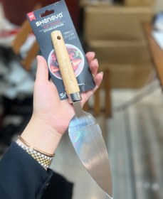 تصویر کیک بر دسته چوبی شنگیا 