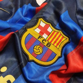 تصویر لباس بارسلونا 2022/2023 (پیراهن+شورت) 