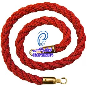 تصویر طناب تشریفاتی کلافی قرمز با قلاب طلایی 