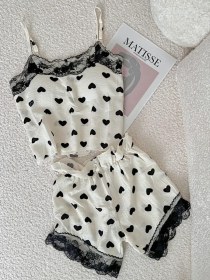 تصویر ست لباس راحتی زنانه و دخترانه دو تیکه تاپ و شرتک نخ کتان طرح فانتزی کد 3386 