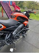 تصویر محافظ بدنه موتورسیکلت BAJAJ PULSAR NS125 FRONT GUARD BAR – مشکی Hamza Motors 