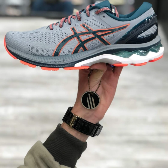 Asics gel 2025 kayano 10