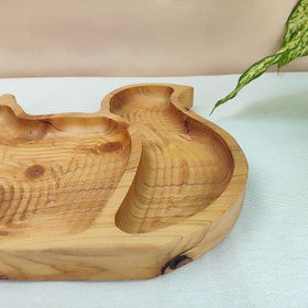 تصویر ظرف سرو چوبی دست‌ساز به شکل سنجاب - ایده‌آل برای مجالس و دورهمی‌ها 