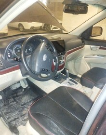 تصویر هیوندای سانتافه ix 45 مدل 2008 ا Hyundai Santafe ix45 2700cc Hyundai Santafe ix45 2700cc