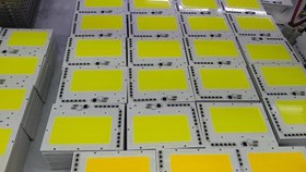 تصویر ال ای دی ۱۰۰وات COB چیپست ۱۰۰وات cob