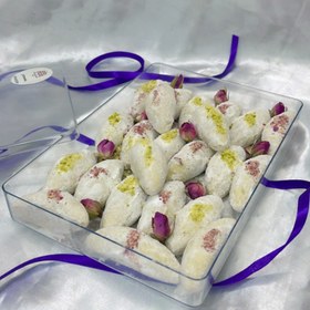 تصویر شیرینی ساق عروس(مغز گردو) 