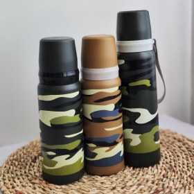 تصویر فلاسک طرح چریکی - 650میلی لیتر / سبز تیره thermos flask