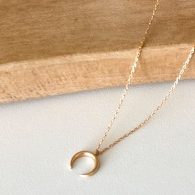 تصویر گردنبند ماه مینمال 