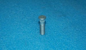 تصویر پیچ اتصال دیسک چرخ جلو و توپی MVM 315 