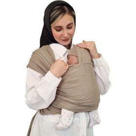 تصویر آغوشی پارچه ای مدل اسلینگ فامربیبی شکلاتی 
