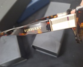 تصویر عینک باربری پلنگی BUrberry