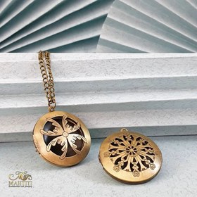 تصویر لاکت عکس 